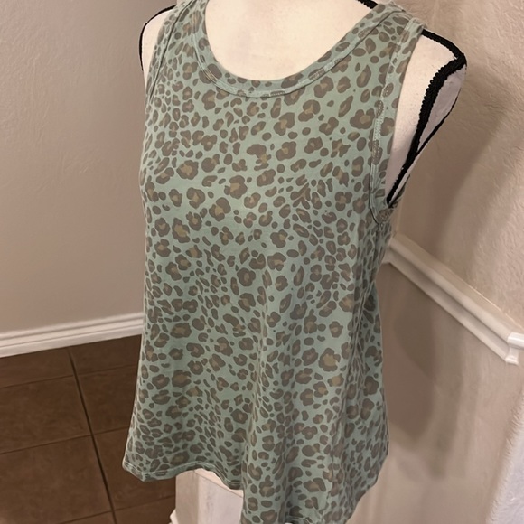 Anthropologie Dolan green leopard print fold over wrap back tank top Size XS - Picture 3 of 17